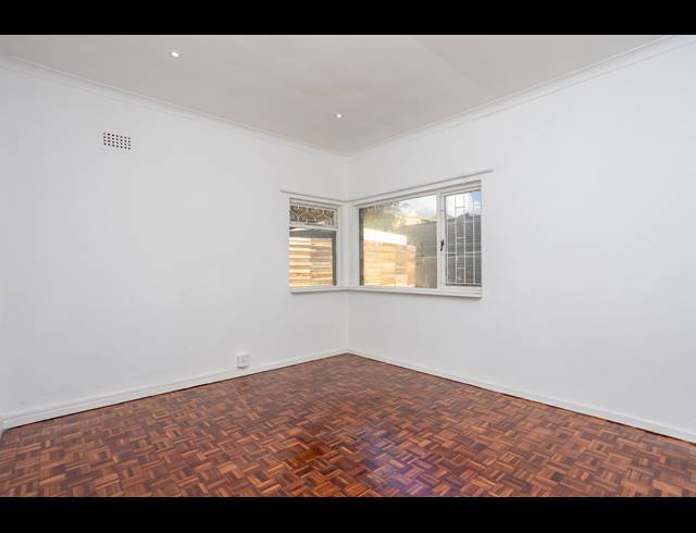 4 BEDROOM FREEHOLD RENTED IN DIEP RIVER